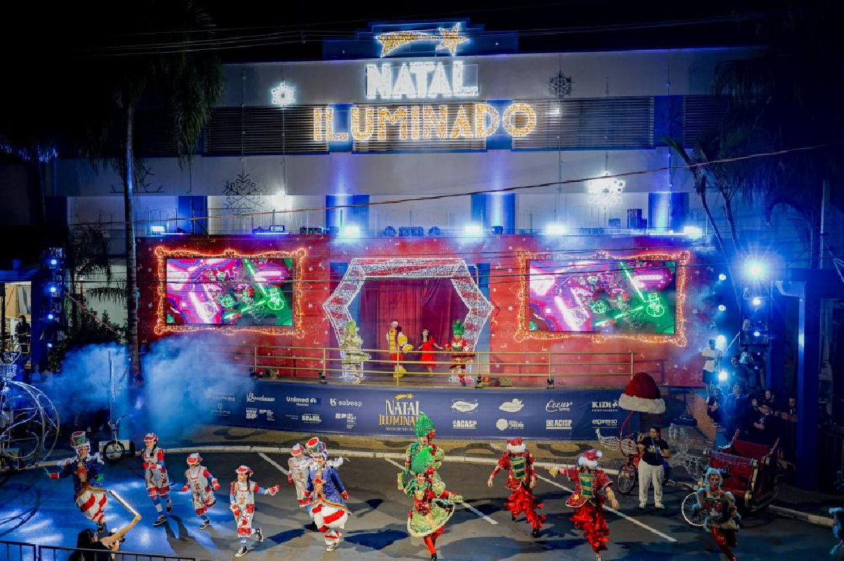 Celebre a magia do Natal Iluminado 2024 em Águas de São Pedro e divirta-se no Thermas de São Pedro